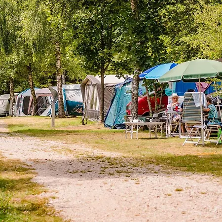 Budget Glamping Safaritent - La Steniole Luxury tent Barbey-Seroux